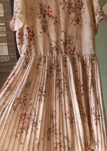 Floral Print Pleated Midi Dress