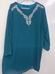 New Teal Tunic, pattern sleeves white embroidery
