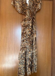 Chic Animal Print Midi Dress