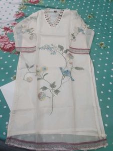 Elegant White Embroidered Salwar Kameez Suit