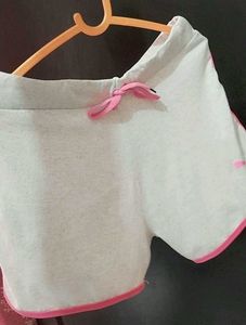 Shorts For Womans