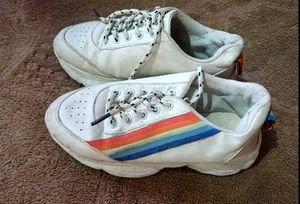 Trendy Sneakers