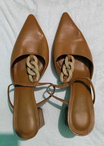 Charles & Keith   Brown Pointed Toe Heeled Sandal
