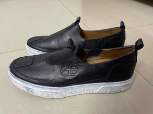 Black Slip-on Casual Shoes