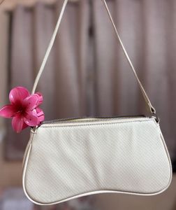 H&amp;M Basic Shoulder Bag.