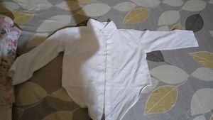 White 🤍 Shirt