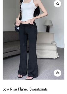 Everdion Low Waist Sweatpants