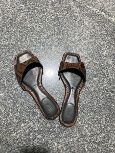 Zara Animal Print Slides