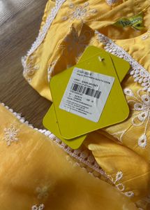 NEW WITH TAG - Kurta, Pant And Dupatta Set