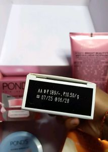 Pond's Skincare Kit and combo