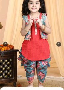 Cute Girls Ethnic Set