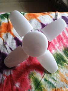 25 Watt Bulb Fan Type New Unused