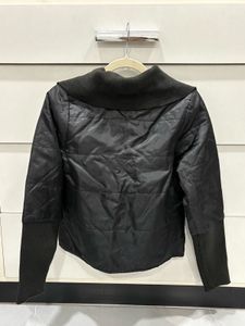 Women’s bomber jacket