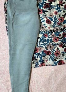 GREY SLIMFIT JEANS