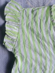 Striped Peplum Top🌿💚✨