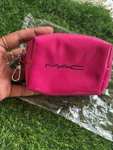 MAC Mini Pink Pouch