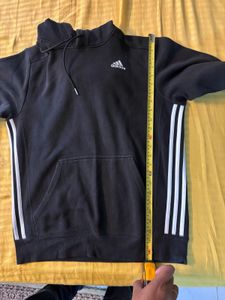 Adidas Hoodie essential 100