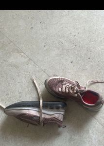 Red Tape Sports Shoes