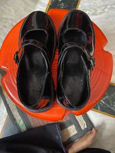 Black Platform Shoes