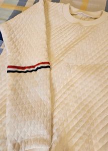 White Quilted Sweatshirt
