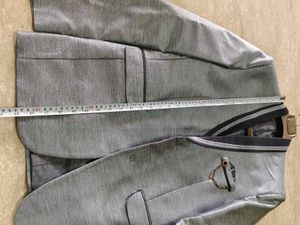 Shiny grey colour Stylish blazer size 40 used