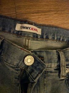 Tommy Jeans Straight Fit Denim