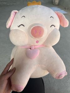 Cute Pig Plushie