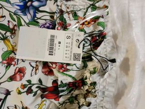 ZARA Floral Off Shoulder Top