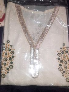 Women Fashionable  White Kurti With Brown Motiffs