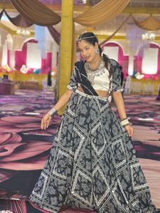 Navratri lehenga