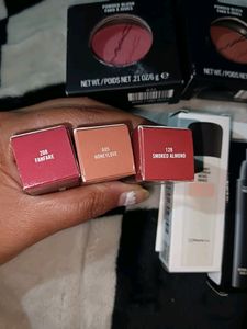 Combo Mac Lipstick Fanfare,love Honey,smoke
