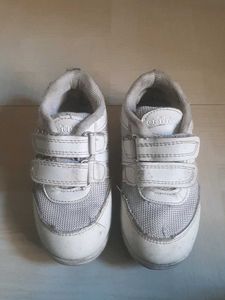 Kids White Sneakers, size 9