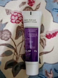 Kojic Acid &amp; Vit C Cream