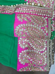 Elegant Green &amp; Pink Saree Border with blouse