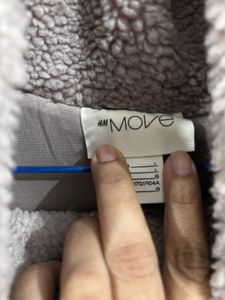 H&amp;M Beige Fleece Gillet