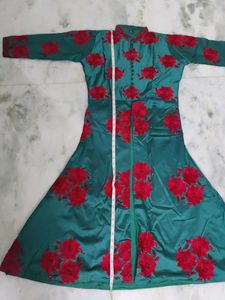 Beautiful Kurta With Skirt
