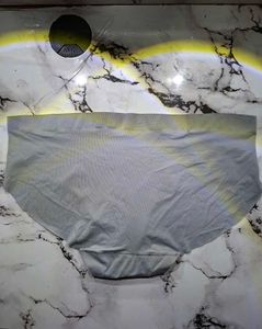 Comfy Women&#39;s Briefs Everyday wear size :