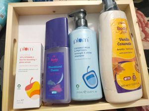 Sale 🔥Plum Vitamin c,mist,lotion, shampoo