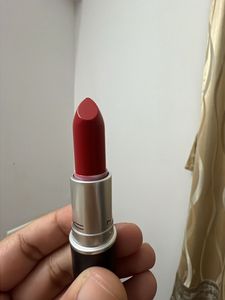 🆕Original Mac(exp-06/26) Satin Lipstick-MAC Red