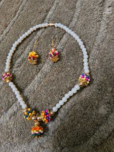 Pearl Necklace &amp; Earrings Set