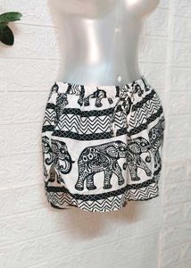 Size Small Elephant Print Shorts