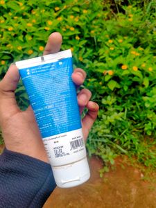 The Derma Co Sali-cinamide Anti-Acne Face Wash