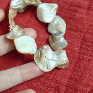 Mother of Pearl Shell Bracelet