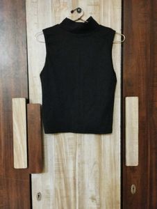 Sleeveless Mock Neck Top