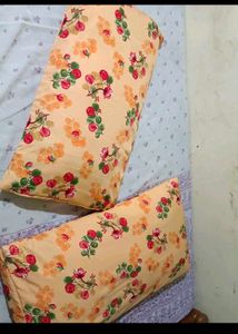 FLORAL DESIGN PILLOW COVER SET (CREPE)