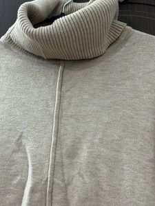 Turtle Neck Long Sweater Little Spot Below The Neck(picture Attached)