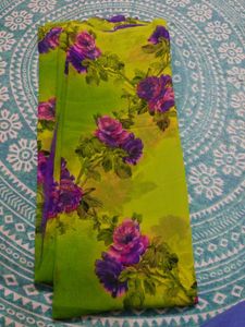 green 💚 saare with blouse