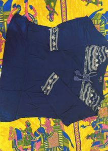 Navy Blue Top👕