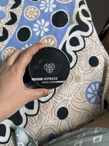 Brush Cleaner