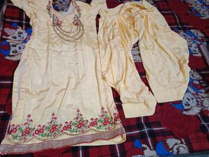 Embroidered Kurta Set